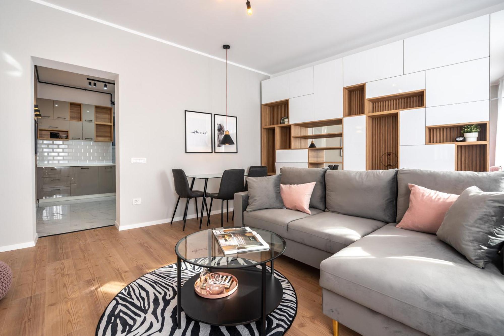 The Loft Luxury Apartments-Near The Park In The City Center 부쿠레슈티 외부 사진